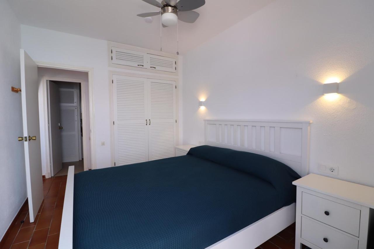 Belvedere, Family-Friendly, Nice, First-Line Apartment With Stunning Beach And Sea Views,Ac Arenal d'en Castell Luaran gambar