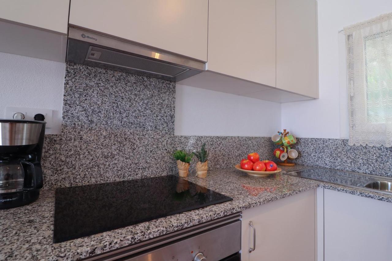 Belvedere, Family-Friendly, Nice, First-Line Apartment With Stunning Beach And Sea Views,Ac Arenal d'en Castell Luaran gambar
