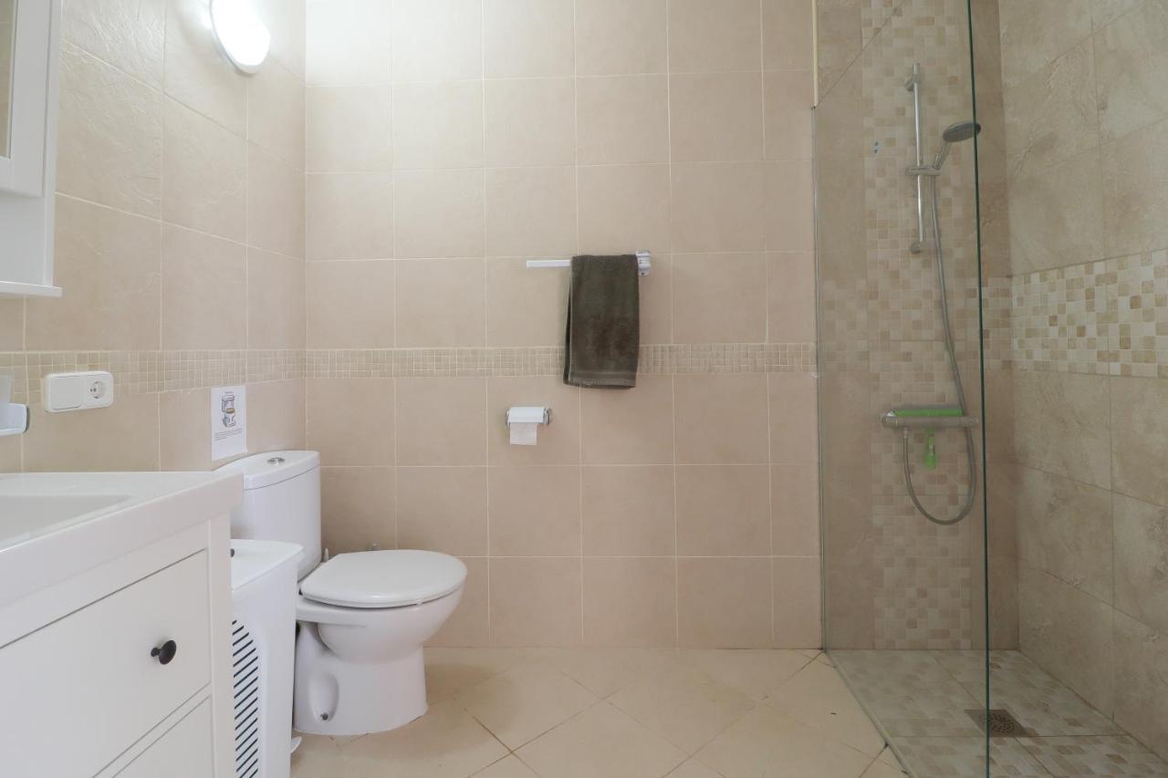 Belvedere, Family-Friendly, Nice, First-Line Apartment With Stunning Beach And Sea Views,Ac Arenal d'en Castell Luaran gambar