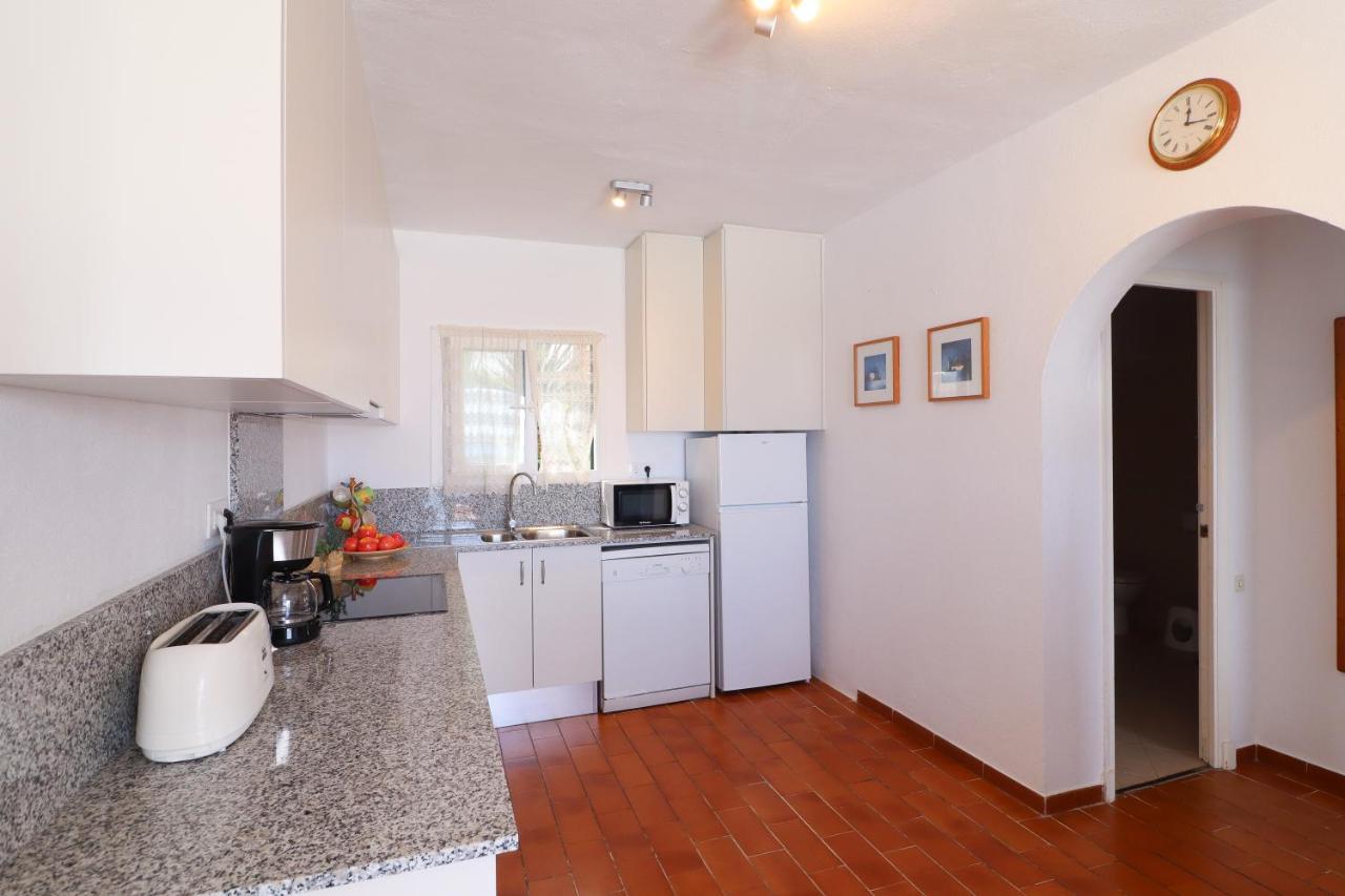 Belvedere, Family-Friendly, Nice, First-Line Apartment With Stunning Beach And Sea Views,Ac Arenal d'en Castell Luaran gambar